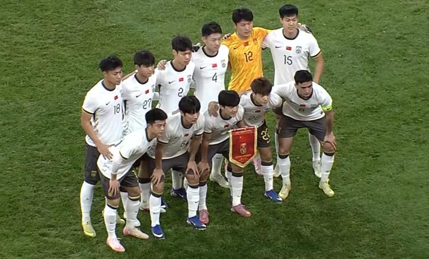 乐鱼官网下载-杜月徵不讲理世界波破门！U23国足1-0小胜越南队，1胜2平屈居亚军